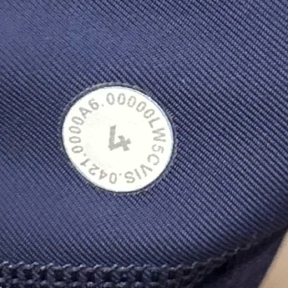 Lululemon Power Thru High-Rise Leggings with Pockets EUC Size 4 - Picture 5 of 5